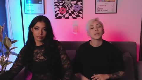 Violet online show from May 8, 12:05 am