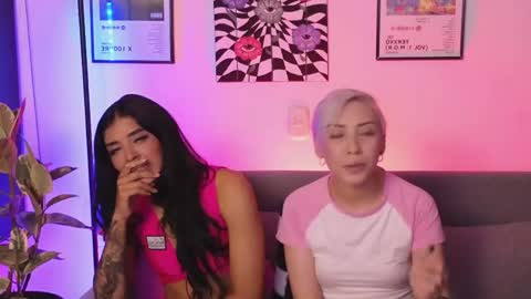 Violet online show from May 15, 12:39 am