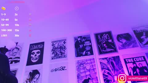 Snapshot of violettlane chatting on December 10, 12:50 am Violeta online show from December 10, 12:50 am