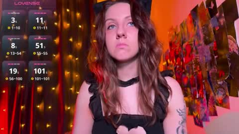 Snapshot of violettmo0n chatting on February 15, 9:44 pm Next stream 1522026 400 GMT 3 online show from February 15, 9:44 pm