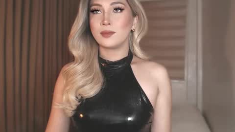 Best Of Both Worlds online show from November 30, 6:39 am