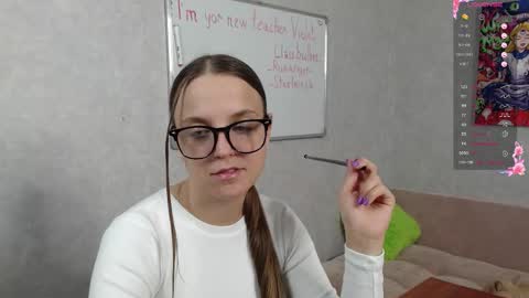 Violet online show from September 23, 6:33 pm