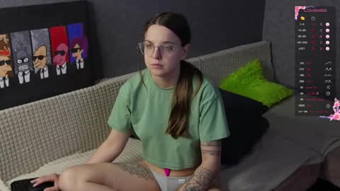 Violet online show from February 17, 11:50 am