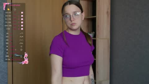 Violet online show from May 19, 11:38 am