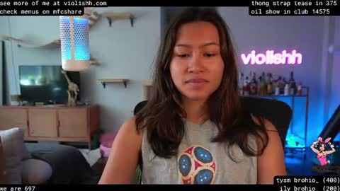 Snapshot of violishh chatting on June 23, 5:44 pm follow me on twitter violishh and ig violishh online show from June 23, 5:44 pm