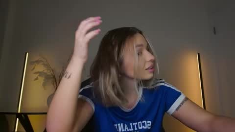 Violla online show from November 24, 8:25 am