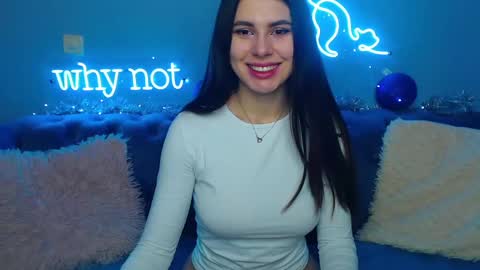 viollinalv online show from December 22, 5:45 am