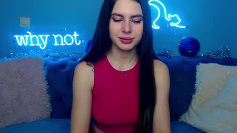 viollinalv online show from December 24, 5:49 am