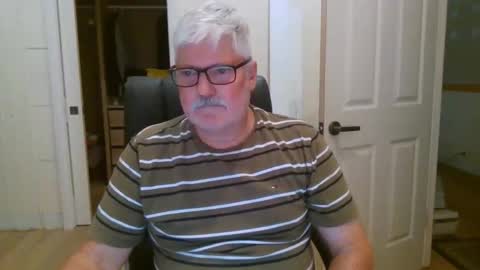 viper654321 online show from February 1, 7:18 am