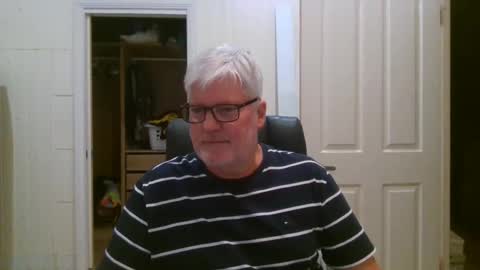 viper654321 online show from May 14, 7:59 am