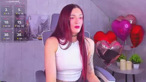 Snapshot of virdjinia_green chatting on February 13, 9:27 am Virdjinia online show from February 13, 9:27 am