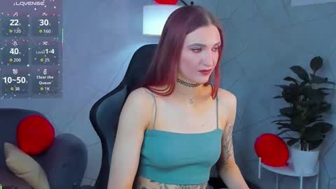 Snapshot of virdjinia_green chatting on February 23, 9:28 am Virdjinia online show from February 23, 9:28 am