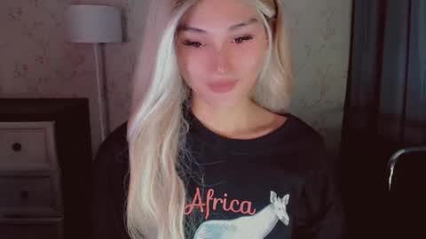 Pearl online show from March 24, 2:38 am