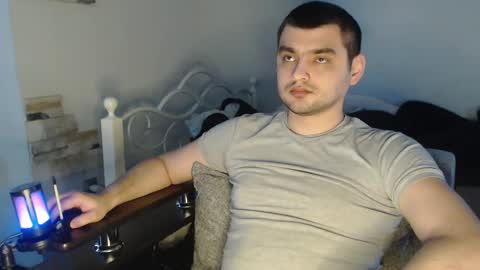 Snapshot of virgil____ chatting on March 4, 8:57 am virgil____ online show from March 4, 8:57 am