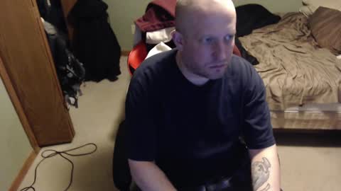 Snapshot of virgilraptor chatting on January 13, 7:32 am virgilraptor online show from January 13, 7:32 am