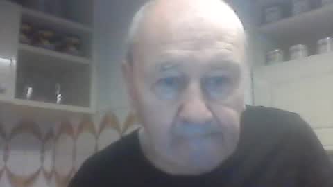 Snapshot of virgomandel chatting on March 26, 6:41 am virgomandel online show from March 26, 6:41 am