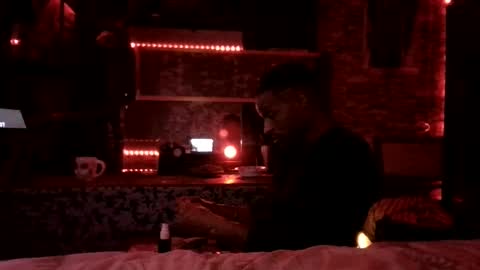 Omoje Ultra Mega online show from December 14, 2:06 am