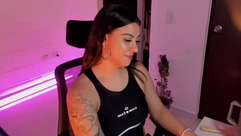 Snapshot of virtual111_ chatting on January 16, 10:23 pm Lu online show from January 16, 10:23 pm