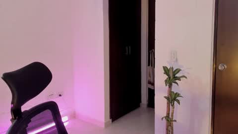 Snapshot of virtual111_ chatting on January 29, 1:27 am Lu online show from January 29, 1:27 am