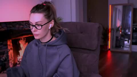 virtual_muse_bc online show from October 19, 7:09 am