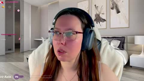 Snapshot of visecret chatting on November 11, 2:11 am Victoria Romans online show from November 11, 2:11 am