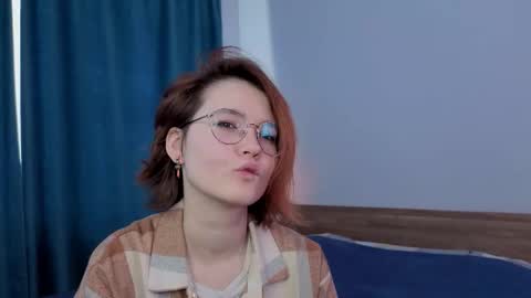 Lisa online show from March 23, 8:18 am