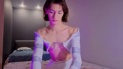 vitahoins online show from November 2, 9:06 pm