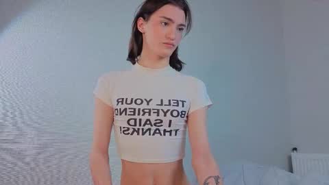 Snapshot of vitahoinss chatting on March 7, 8:17 pm vitahoinss online show from March 7, 8:17 pm