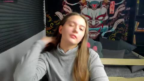 Snapshot of vitajoy_ chatting on February 18, 3:32 pm Vita online show from February 18, 3:32 pm