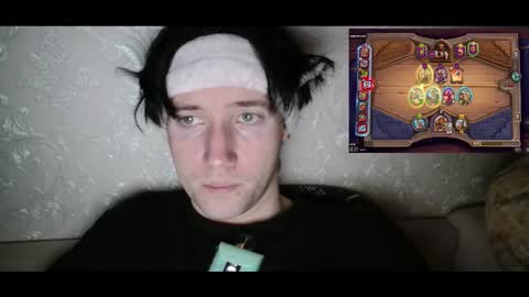 vitiligoboyy online show from December 1, 12:59 am