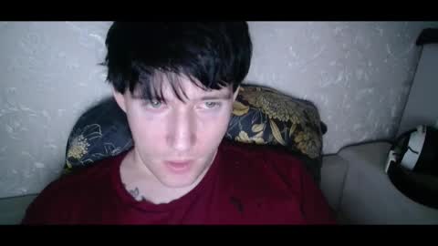 Snapshot of vitiligoboyy chatting on May 21, 1:56 am vitiligoboyy online show from May 21, 1:56 am