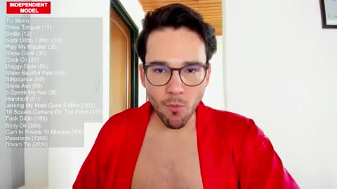 Vito Ferrer online show from March 25, 5:41 pm