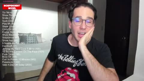 Snapshot of vito_ferrero chatting on April 8, 12:10 am Vito Ferrer online show from April 8, 12:10 am