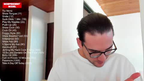 Snapshot of vito_ferrero chatting on April 22, 1:12 pm Vito Ferrer online show from April 22, 1:12 pm