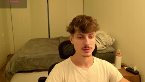 vitoraugustoxxx online show from May 18, 4:57 pm