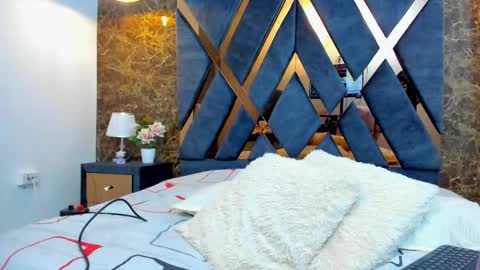 vittoria online show from November 28, 5:15 pm