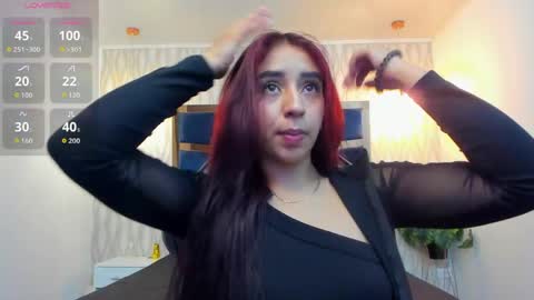 Snapshot of vittoria_conti_ chatting on April 15, 3:19 pm vittoria online show from April 15, 3:19 pm