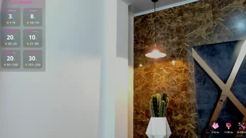 Snapshot of vittoria_conti_ chatting on April 18, 7:58 pm vittoria online show from April 18, 7:58 pm
