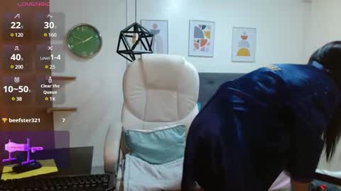 Snapshot of vittoria_lombardi07 chatting on January 30, 1:10 pm VITTORIA online show from January 30, 1:10 pm