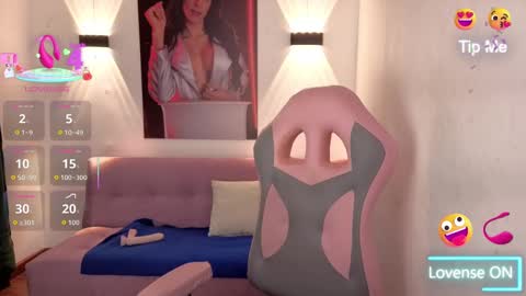 Snapshot of vittoria_lombardi07 chatting on September 10, 8:14 am VITTORIA online show from September 10, 8:14 am