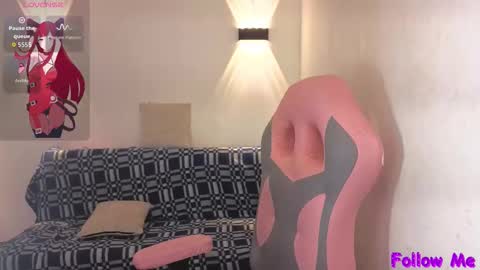 VITTORIA  online show from February 18, 7:15 am