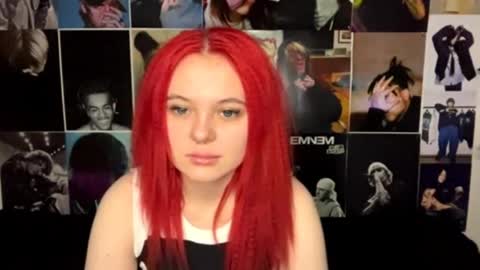 Aurora online show from April 3, 1:42 pm