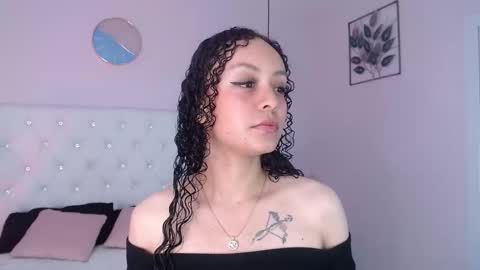 Vivi online show from October 11, 3:39 am