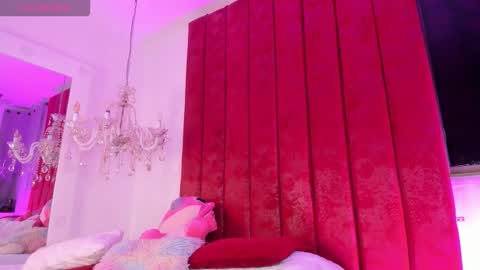 Snapshot of vivi_prinncess chatting on January 8, 12:13 am Viviana online show from January 8, 12:13 am