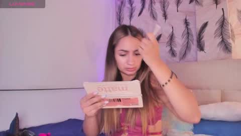 Snapshot of vivi_prinncess chatting on February 13, 12:17 am Viviana online show from February 13, 12:17 am