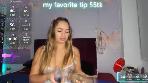 Snapshot of vivi_prinncess chatting on February 25, 12:53 am Viviana online show from February 25, 12:53 am