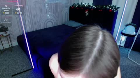 Vivian Evans online show from December 27, 1:11 am