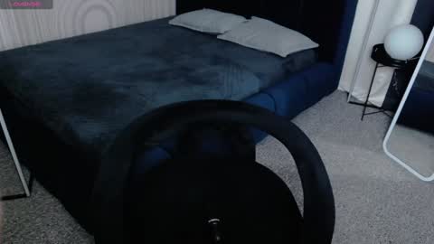 Vivian Evans online show from January 23, 1:08 am