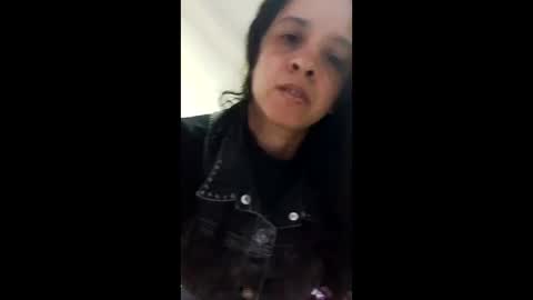 Snapshot of vivian_walt_ chatting on May 12, 4:42 am melissa online show from May 12, 4:42 am