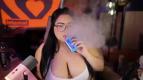 Vivi online show from September 24, 11:30 pm